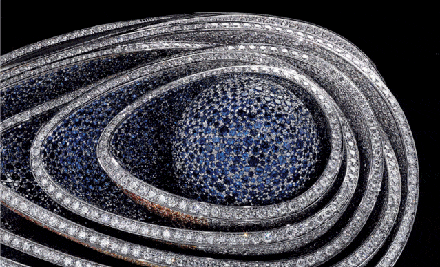 玄机|《第一炉香》惊艳时光,是因为腕间暗藏“华丽玄机”?