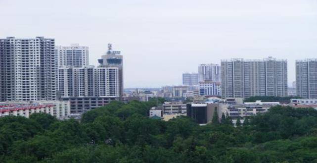 gdp与占地面积_1978到2020中国与gdp