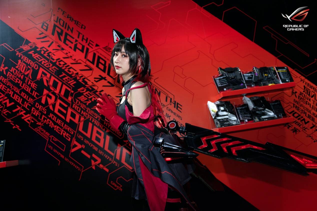 游戏|向胜利进击！华硕高达主板及电竞主板破次元来袭