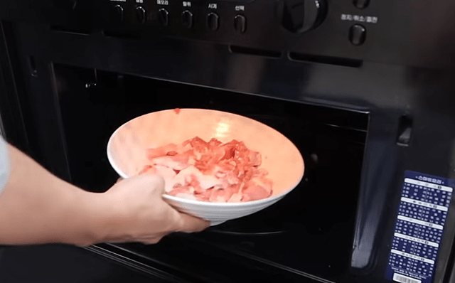 906b59213f73455aa6462bacdac20639.png