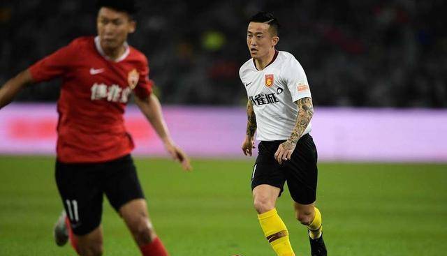 中超今天再现超奇葩1幕主教练赛后发布会全程只说了25个字!