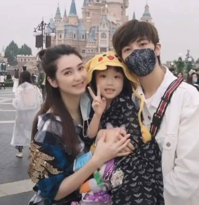 不晒张丹峰，坦言2020不留遗憾，洪欣怎么了？