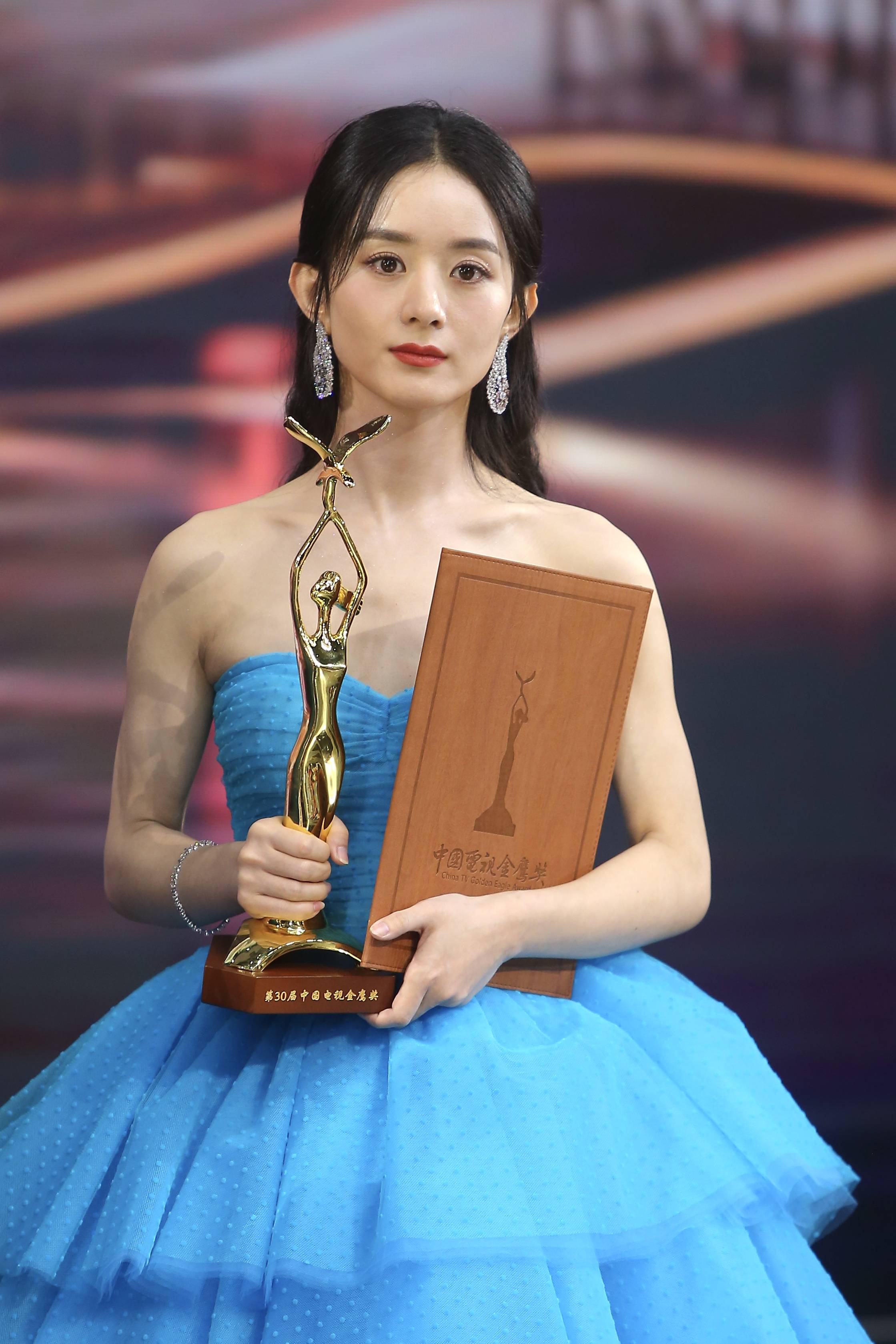 第30届中国电视金鹰奖 :任达华童瑶拿下视帝视后