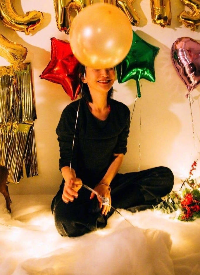 灵气|陈坤晒照为周迅庆生，素颜真实一点不装，这几年老太快了！