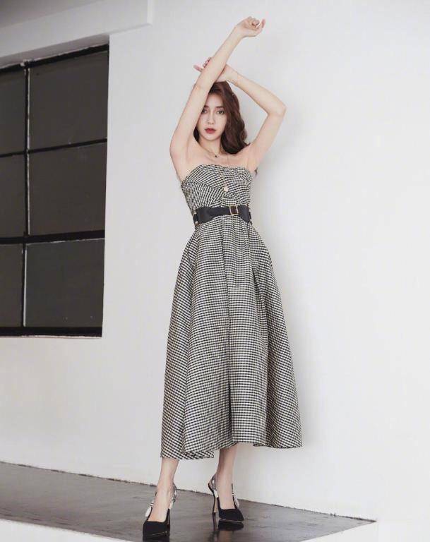 Chanel|明星批发代言活久见!Chanel和Dior官宣最强阵容,顶流全在