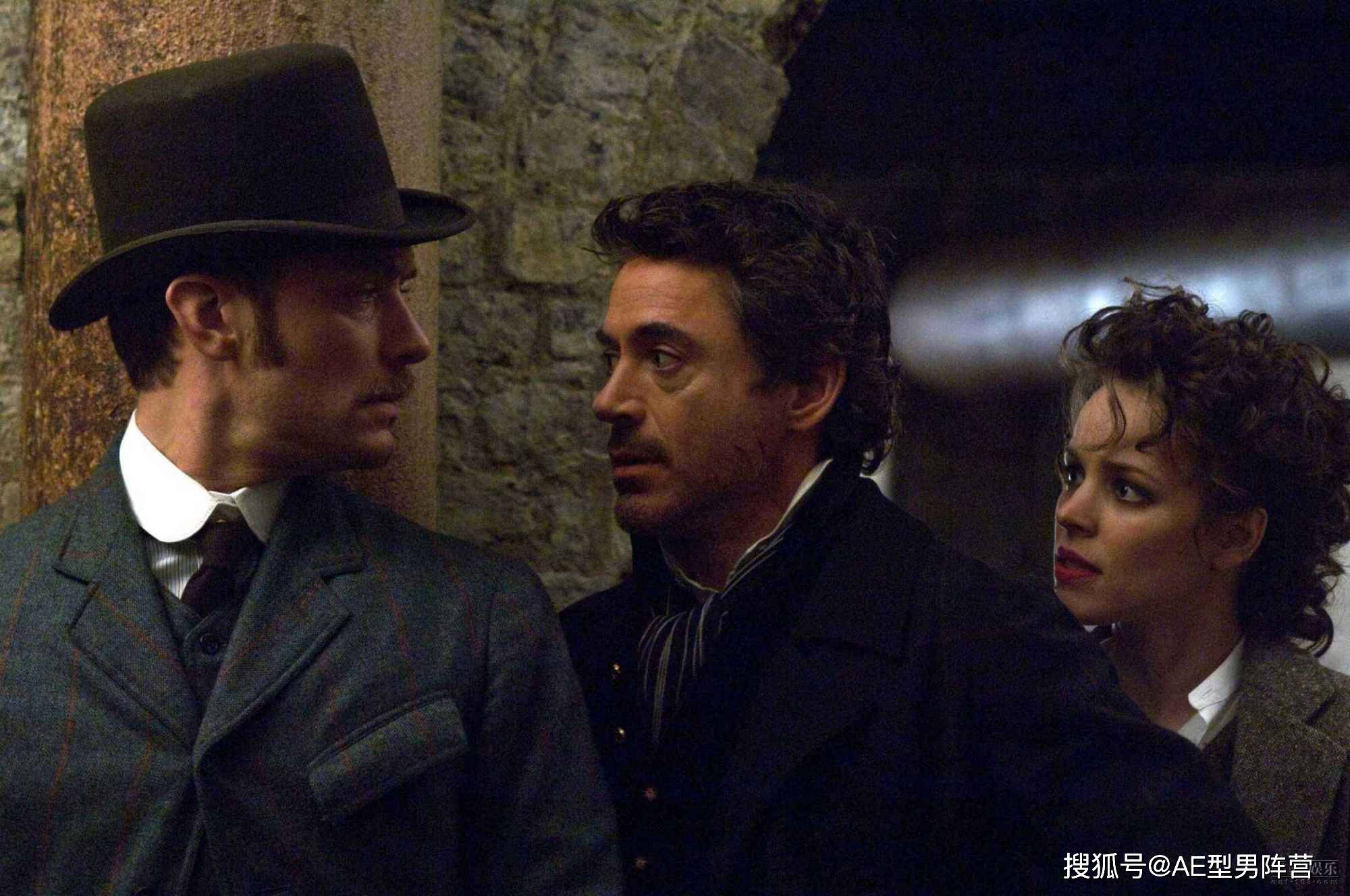 影评：钢铁侠和裘花 在《大侦探福尔摩斯》里卖腐