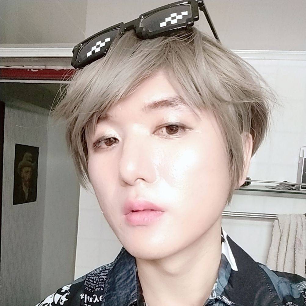 刘信|原创著名作家:我是武僧一龙最亲密的挚友,不是刘信达的徒弟