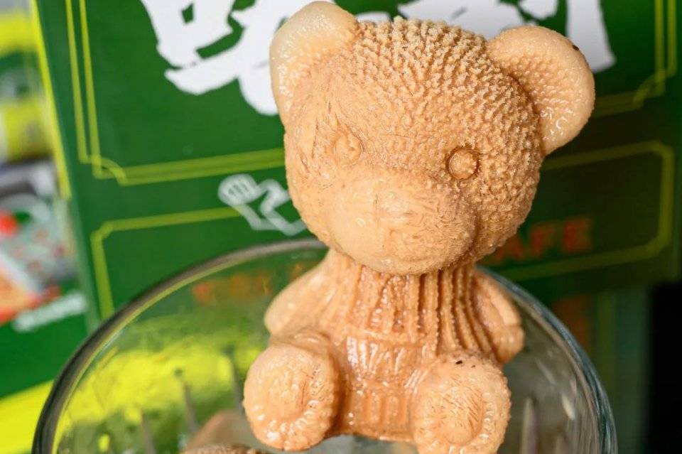 奶茶|使徒行者同款冰室，现点现拉港奶，先抽盲盒才能喝！