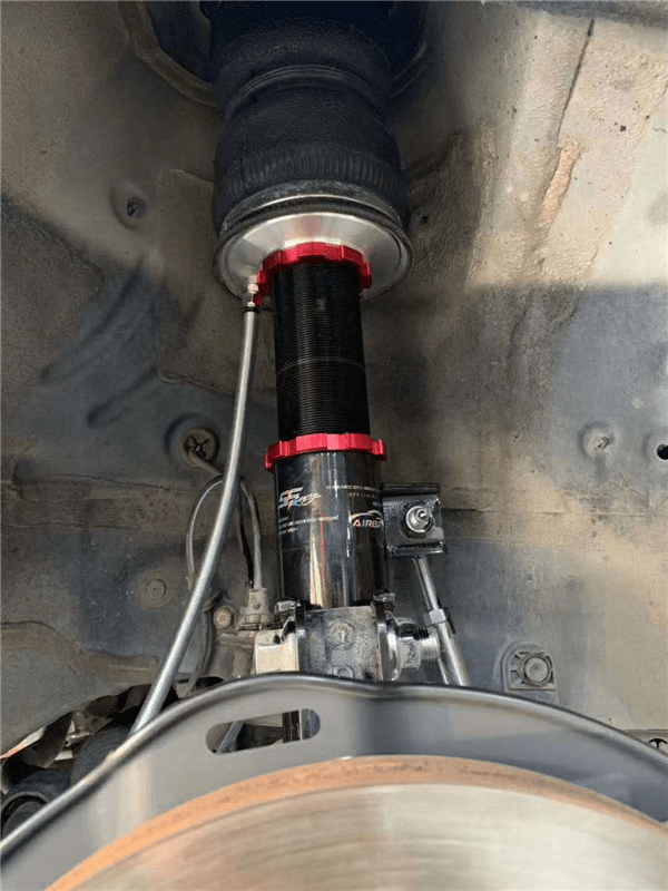 airbft减震器分享新款艾力绅成功改装悬挂系统效果案例