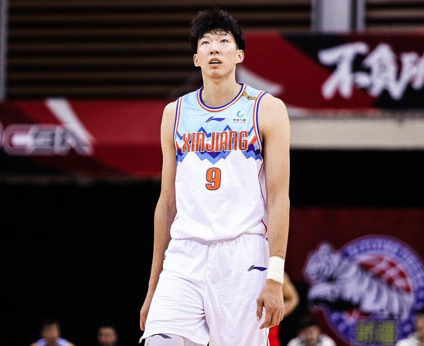 周琦22中16生计首砍40+ 变身大魔王为何仍带不动新疆?