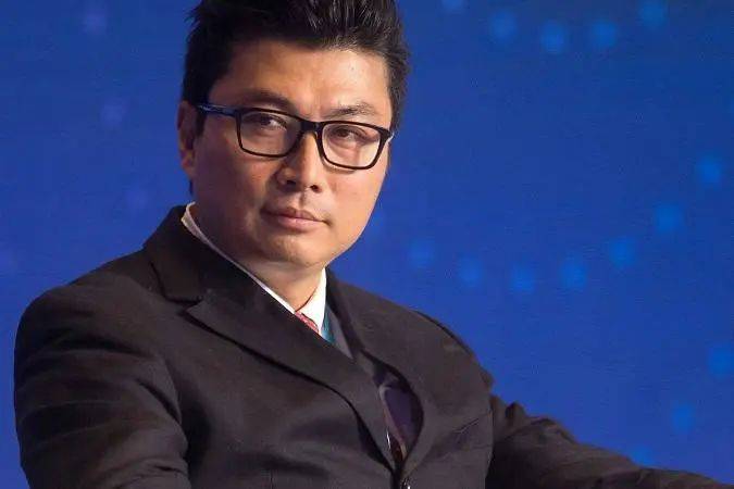 王卫|中国快递业“首富”诞生：不到一年身家增千亿，是马云最佩服的人