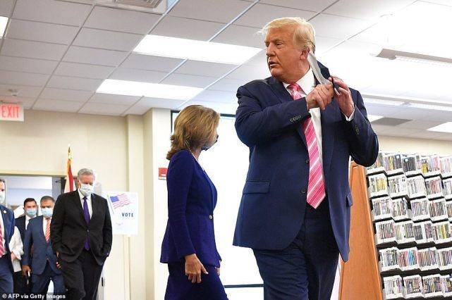 特朗普完成2020大选投票，笑称：我投给了一个叫特朗普的人