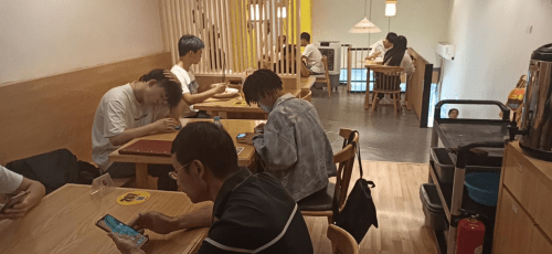 点击放大