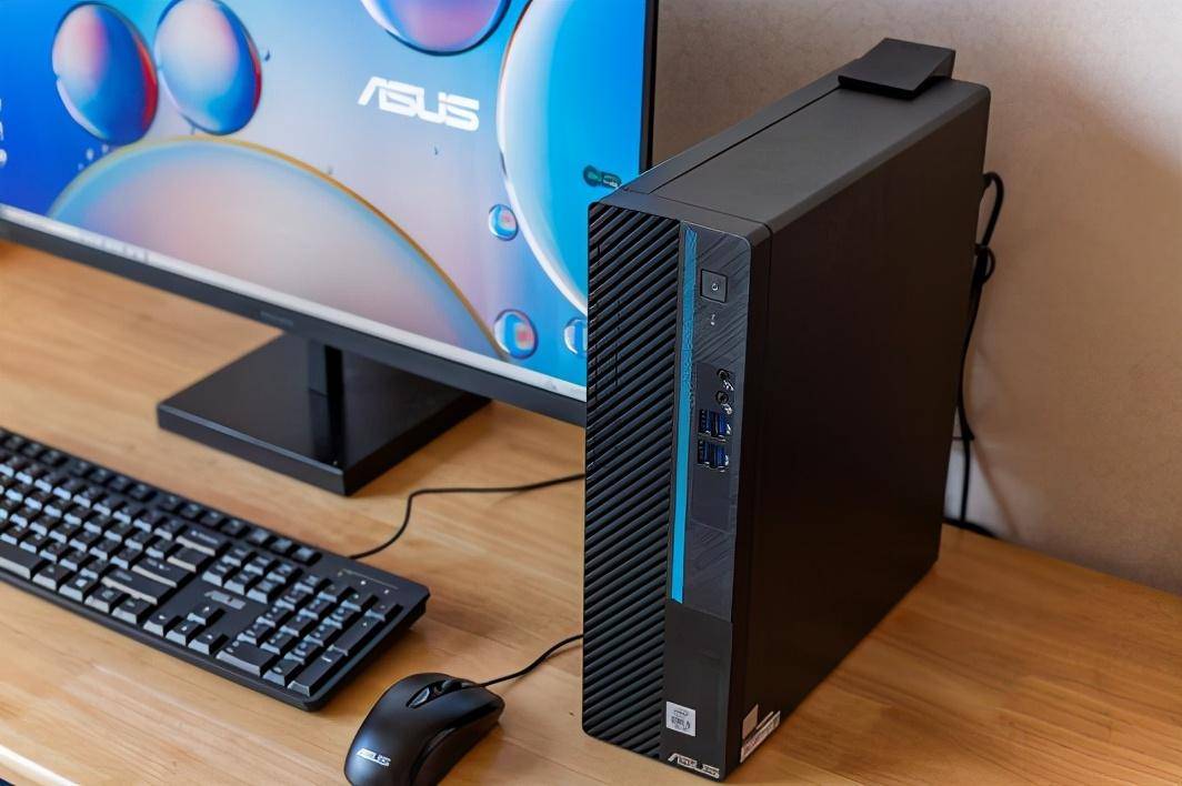 卓尔精悍派,华硕碉堡T09用“十”力释放你的强大