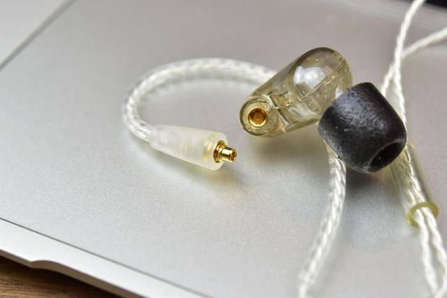 评测|AUDIOFLY AF1120MK耳机评测:6动铁的听觉盛宴