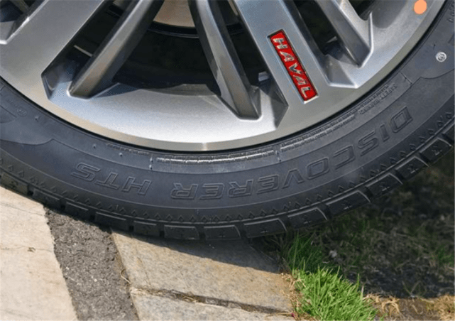 胎压多少为正常一般情况下 7f0556b776184e65ac3b79d92255f70f.png