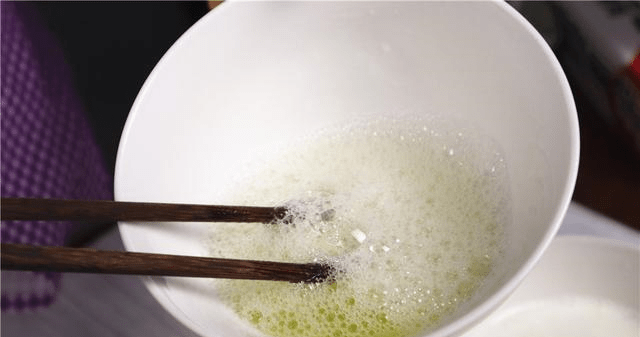 几个月可以吃鸡蛋清 8efc5ccef78148d5a6f511377b191339.png