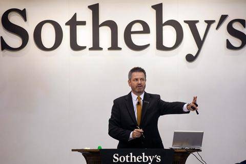 三彩|伦敦苏富比大拍精美唐三彩，带你见证大唐盛世华光！