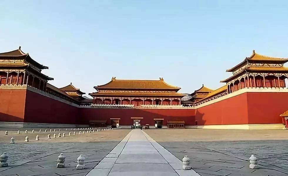故宫是什么坐向 54be24135ce2400b8545349115e41ab8.jpeg