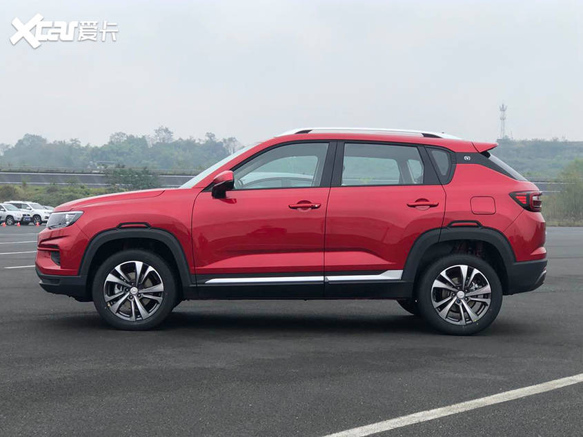 长安cs35plus百万版发布 匹配1.6l cvt