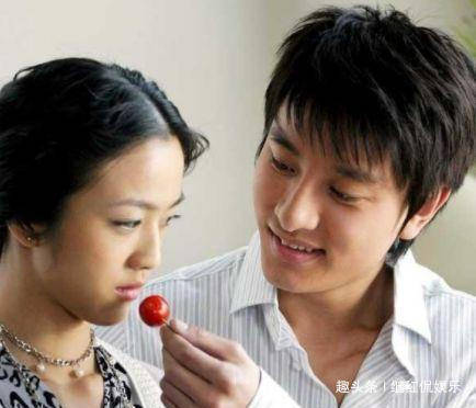 31岁嫁豪门,39岁继承百亿家产,42岁美貌惊艳!