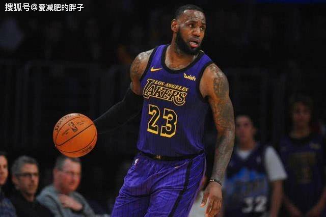 已经35岁的詹姆斯，还能再签5年顶薪合同吗？听听NBA老板怎么说？