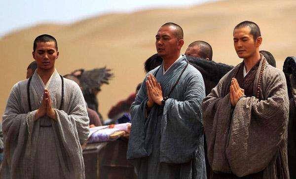 玄奘法师晚年被唐高宗打压,遭到软禁,漠然离世,葬礼无