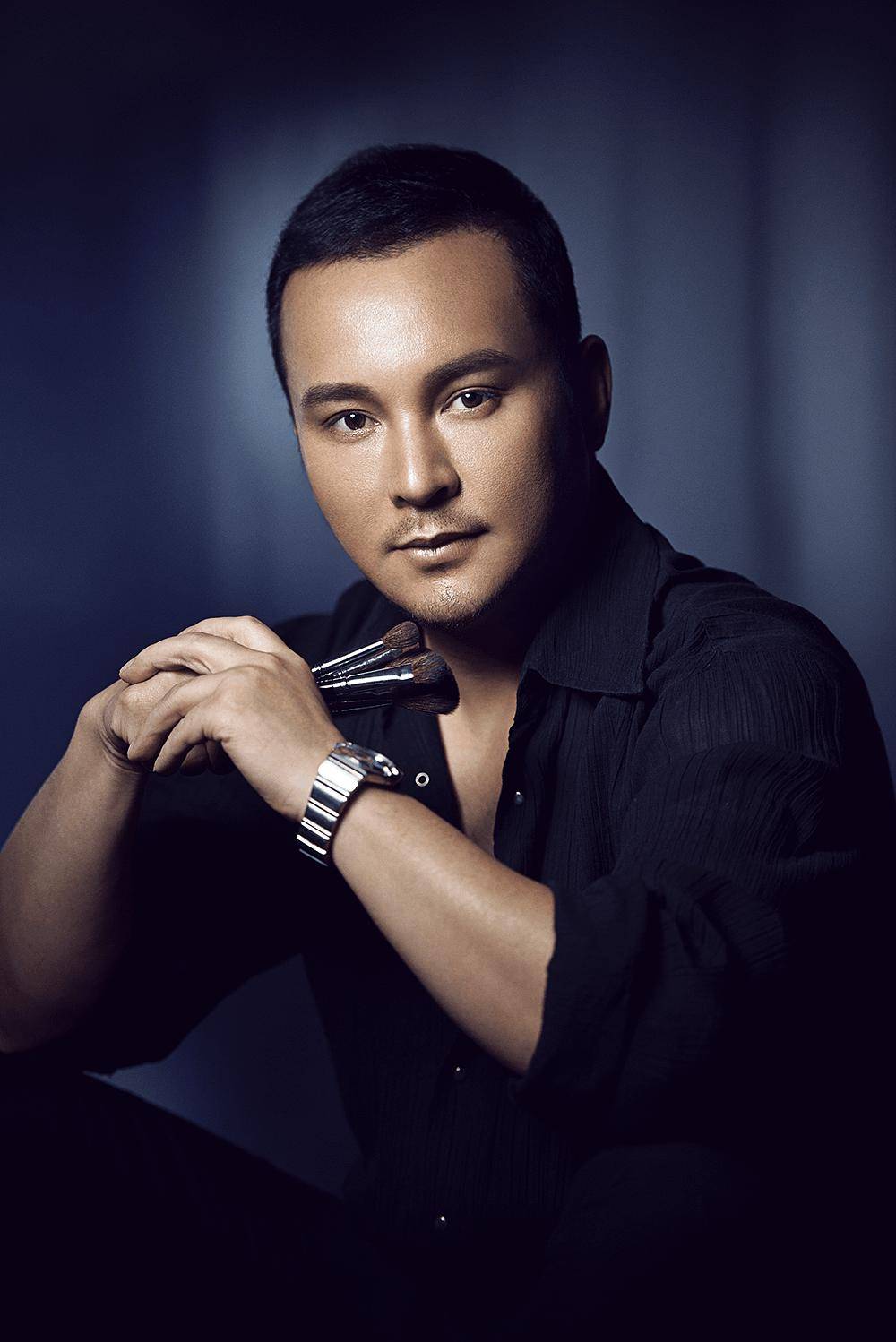 &quot|＂美妆大神＂毛戈平竟然结婚了？网友：夫妻俩撞脸像彼此的性转版