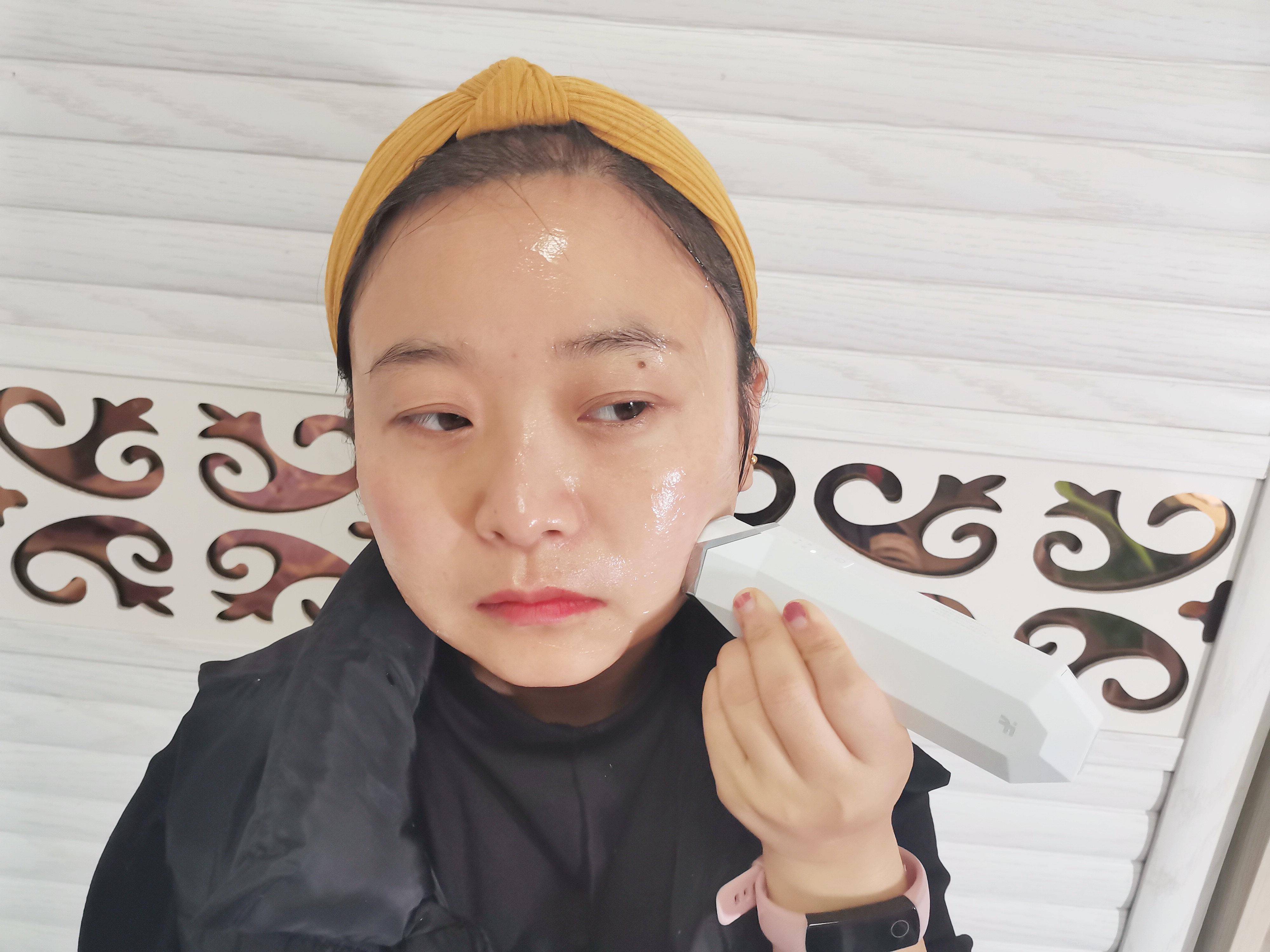 做自己的冻龄女神,从选择一款适合自己的美容神器开始吧