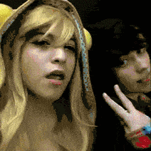 3b5cfdf016d242fb885eb3dffb2ca67c.gif