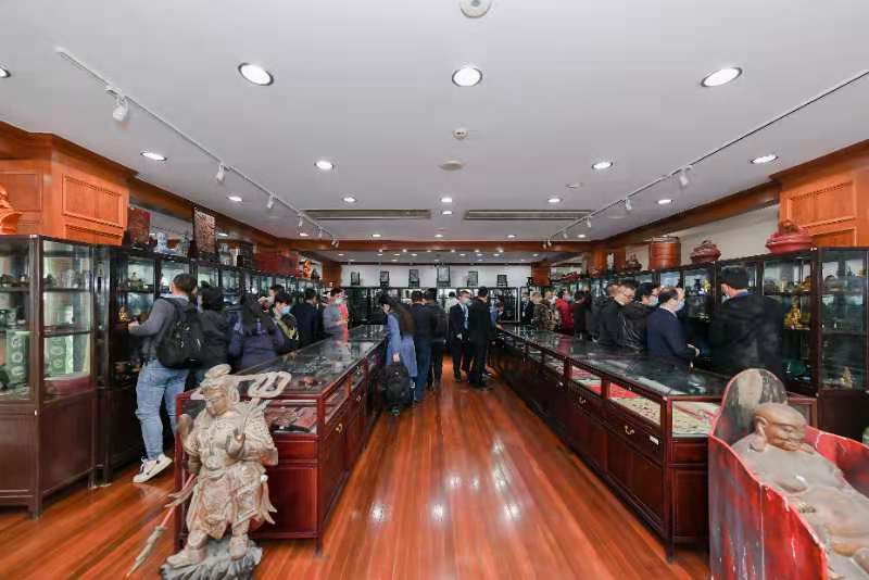 上海文物商店2020秋季文物艺术品展销会开幕