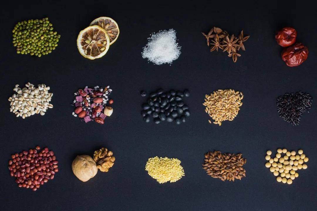 啥是五色 1b2a2274a24a45b1ae8e986c36ff69e9.jpeg