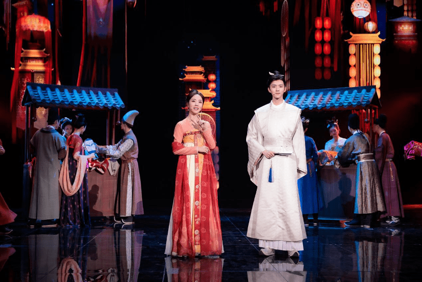 央视《衣尚中国》追随锦绣故事造就中国之美