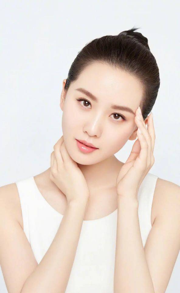 影视女星刘诗诗个人写真集:优雅高贵,知性唯美!