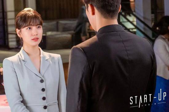 初恋|看了那么多素颜自拍 还是秀智的最有诚意