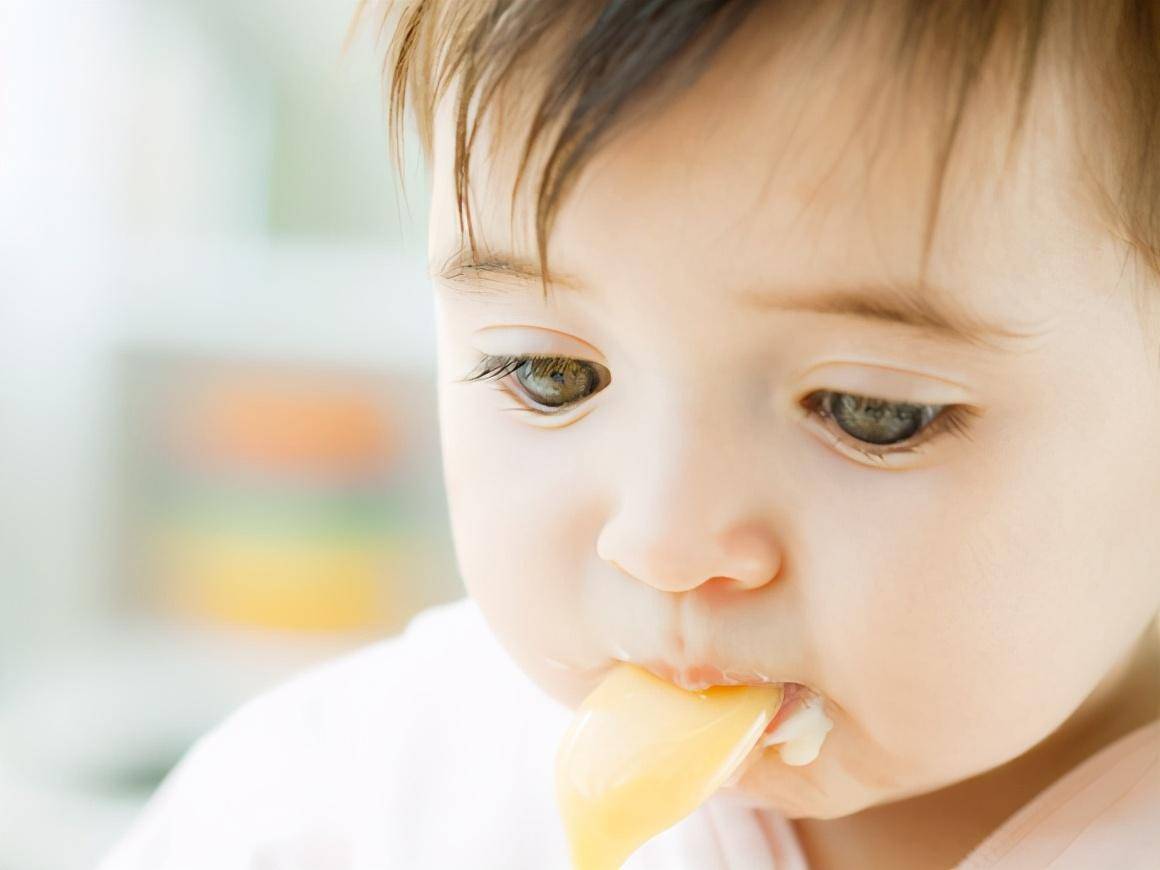 婴幼儿|宝宝可以吃什么零食？婴幼儿吃零食有什么讲究？