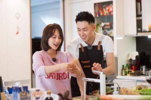 佛系女生适合什么样子的男友 9356e654253d432c90d73124f3a01705.jpeg