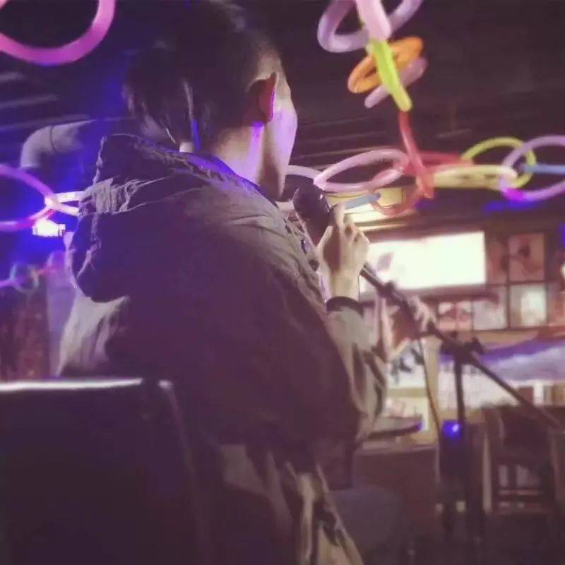 90后男生月薪5千存款45万?究竟有多少年轻人存钱