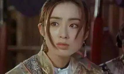 铁锥|曾经美到大杀四方的她怎么了？如今脸僵得像铁锥，灵气全失...