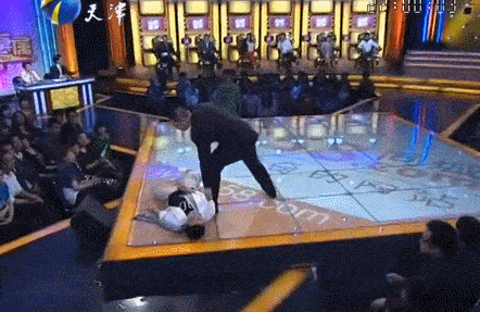 张绍刚怼撒贝宁遭千万网友抵制：滚出娱乐圈！