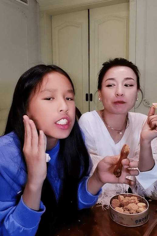 张庭女儿喊话网友:我又不是靠脸吃饭