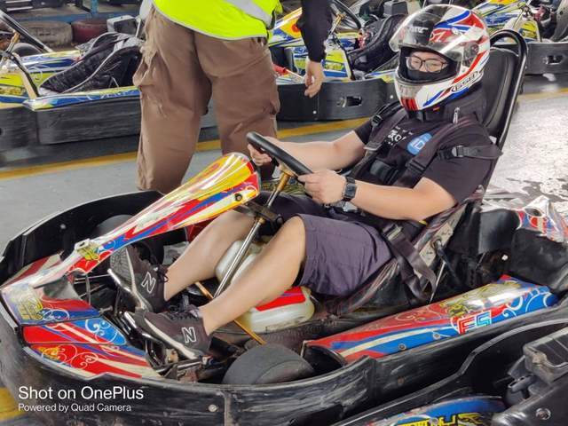 线下体验会:一加8T不将就的万圣节速跑体验