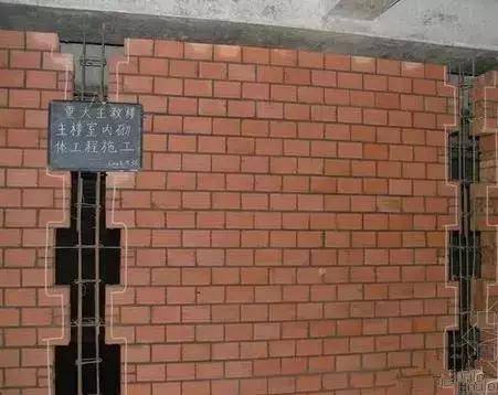 一栋33层住宅从基坑开挖到竣工的整个流程