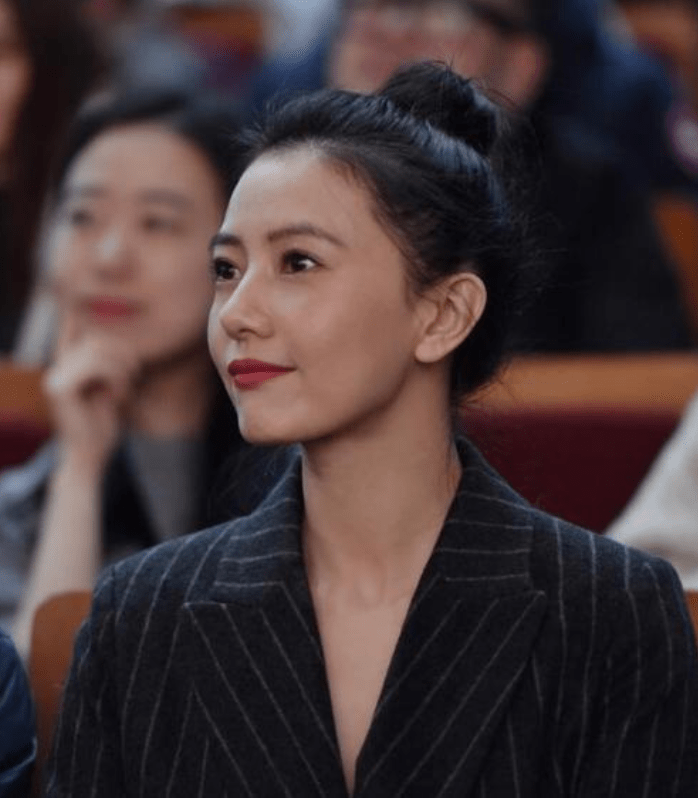 嫁给外国人,却始终不改中国国籍的4位女明星,你最喜欢