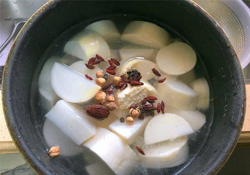 立冬吃什么最滋补 d3540f30d65547908064335c022f791f.jpeg