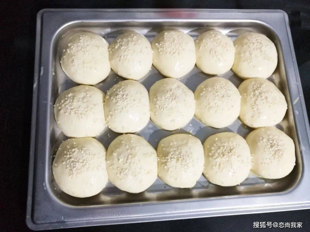 家用烤箱做面包做法 50446ee0f735435bb98b3125eb303c87.jpeg