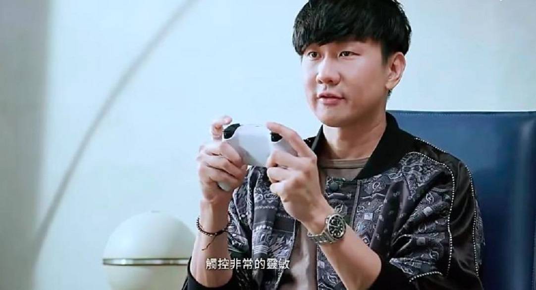 间接|林俊杰提货PS5时间太细节，间接打脸黄牛，入手国行不远了？