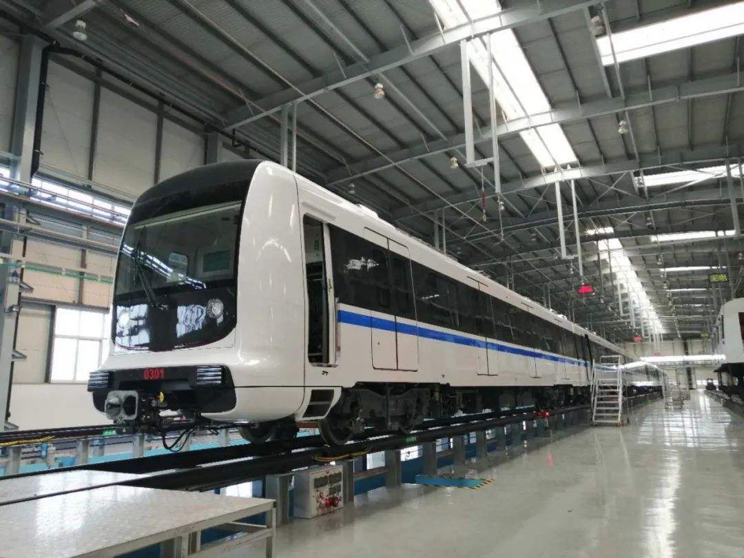 江西将投入使用的一条地铁线,采用6节编组b型列车