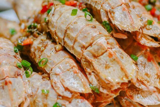 皮皮虾做法清蒸教程 44d865a4a8984e0aade7c4e9fbb54e21.jpeg