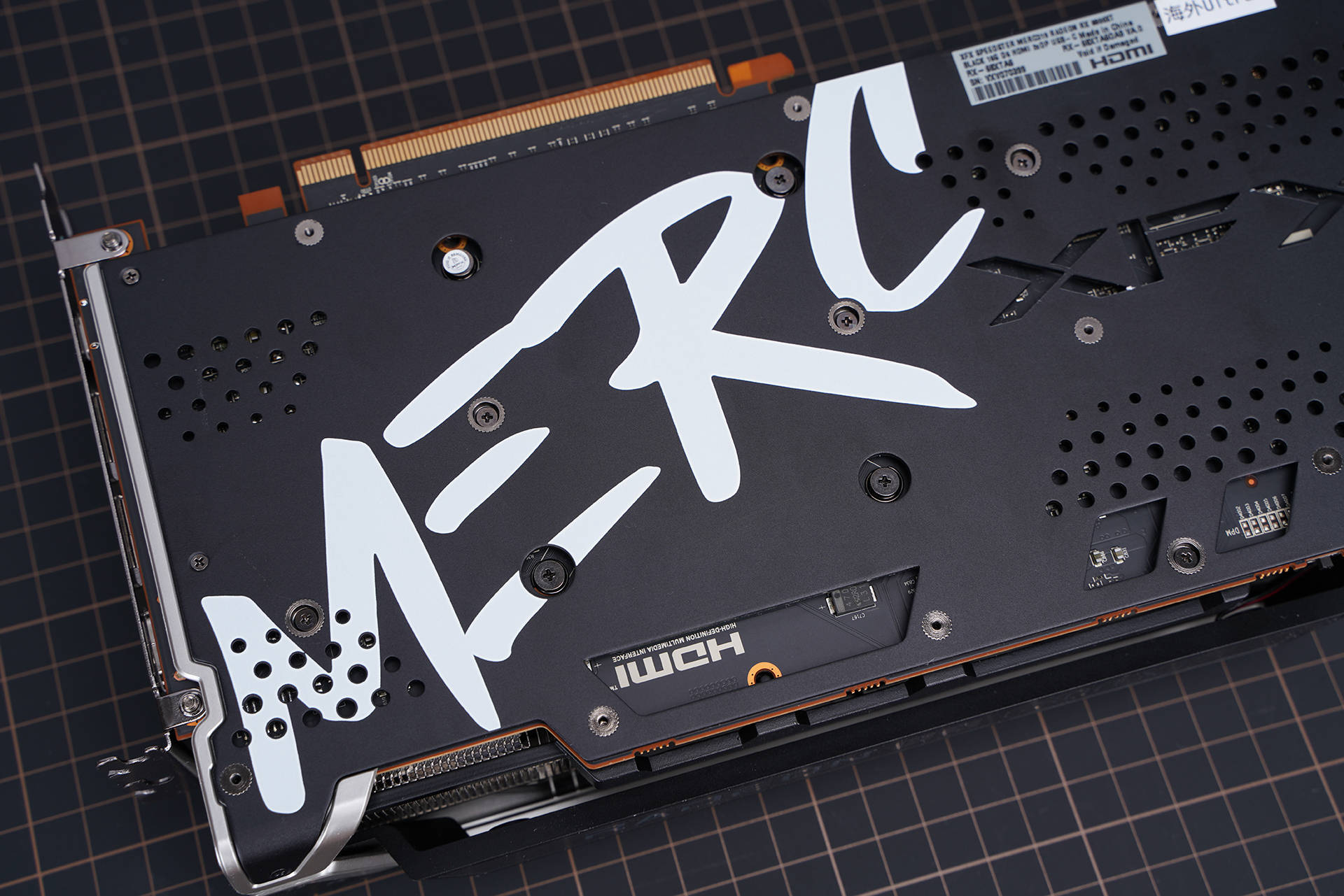 -bit|非公版更强 讯景XFX RX6800 XT海外版显卡评测